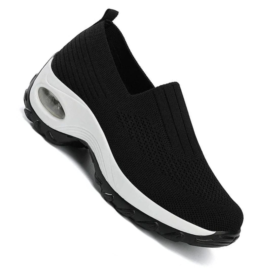 WOMEN'S SNEAKERS